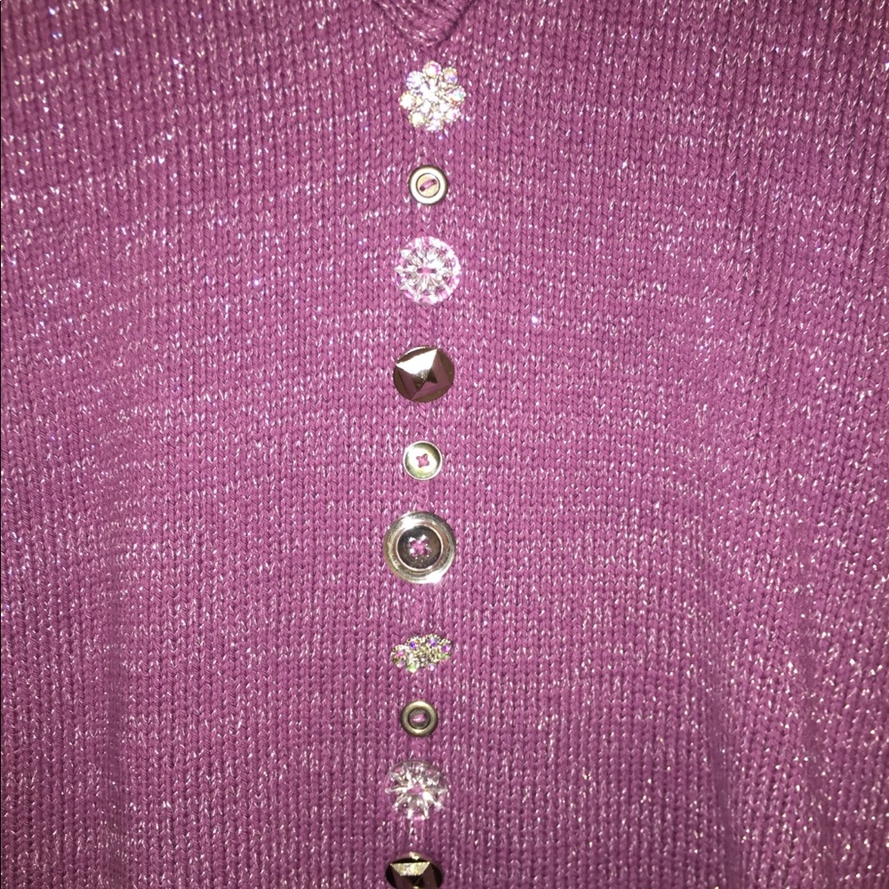 Sweater - Picture 3 of 4